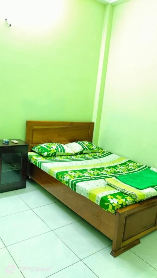 Bed and Breakfast Nha Nghi Lam Tung Нячанг Екстер'єр фото