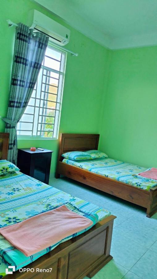 Bed and Breakfast Nha Nghi Lam Tung Нячанг Екстер'єр фото